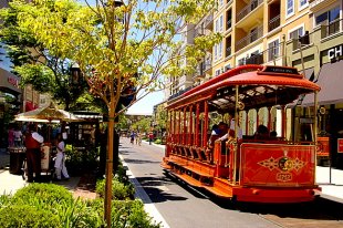 Americana Trolley